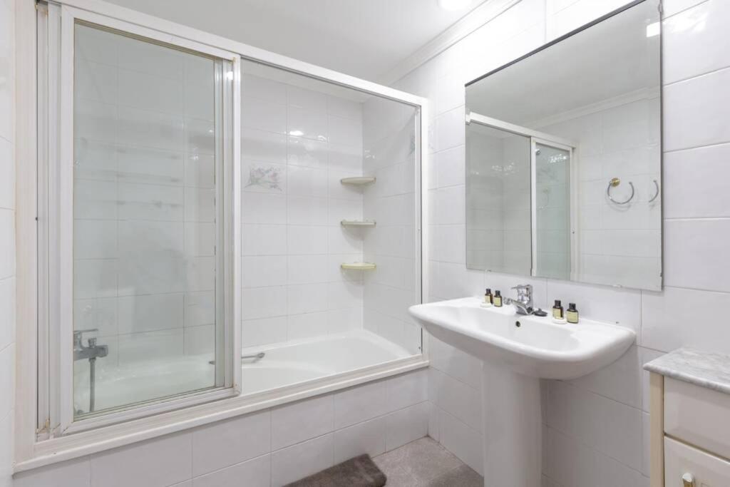 Playa Huelin Apartamento Leilighet Málaga Eksteriør bilde